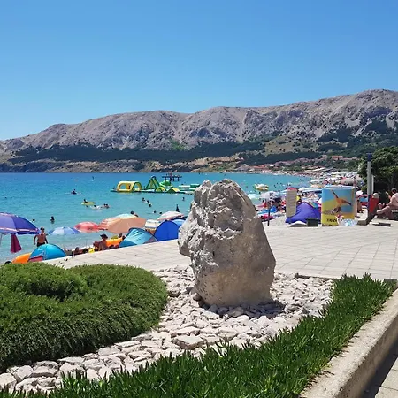 Guest house Silvija Cubranic Baska (Krk)